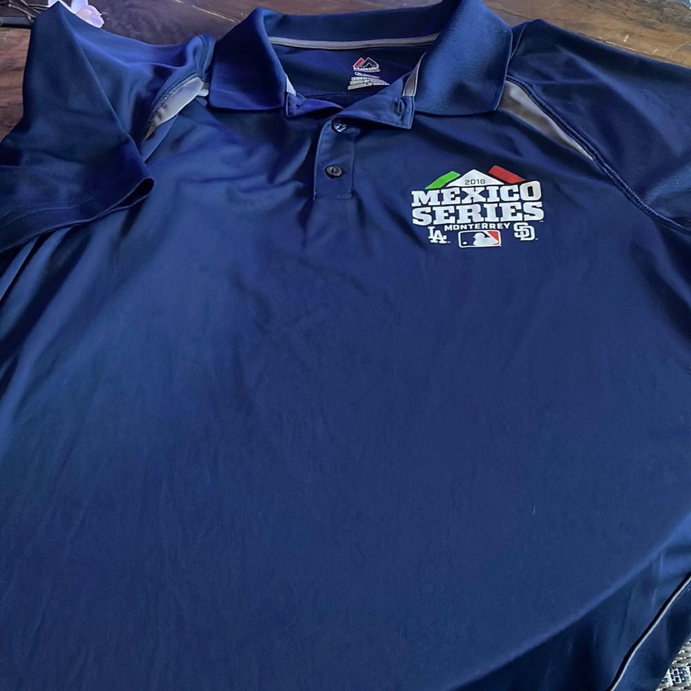 Gently used Los Angeles Dodgers Shirt